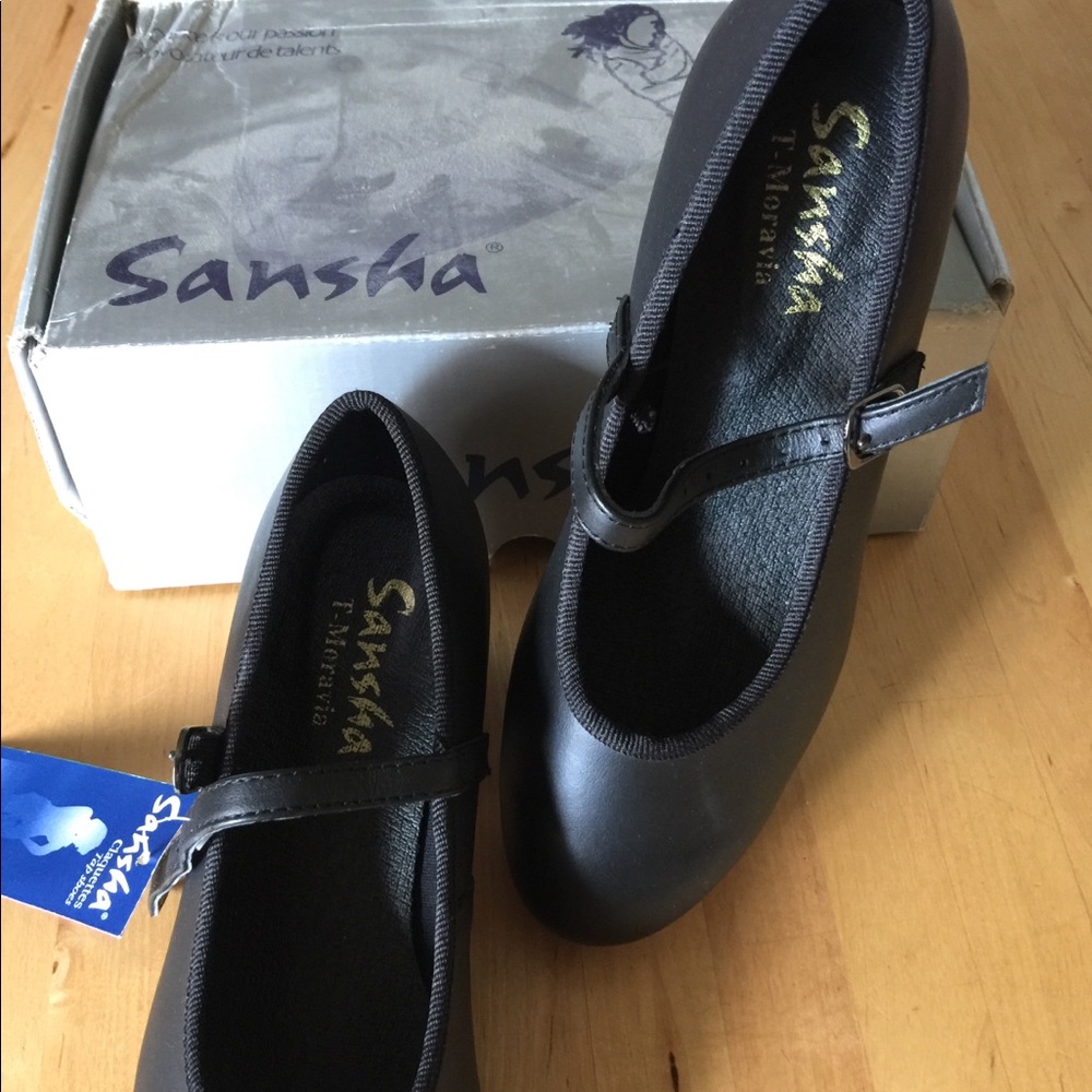 Sansha tap shoes, various sizes